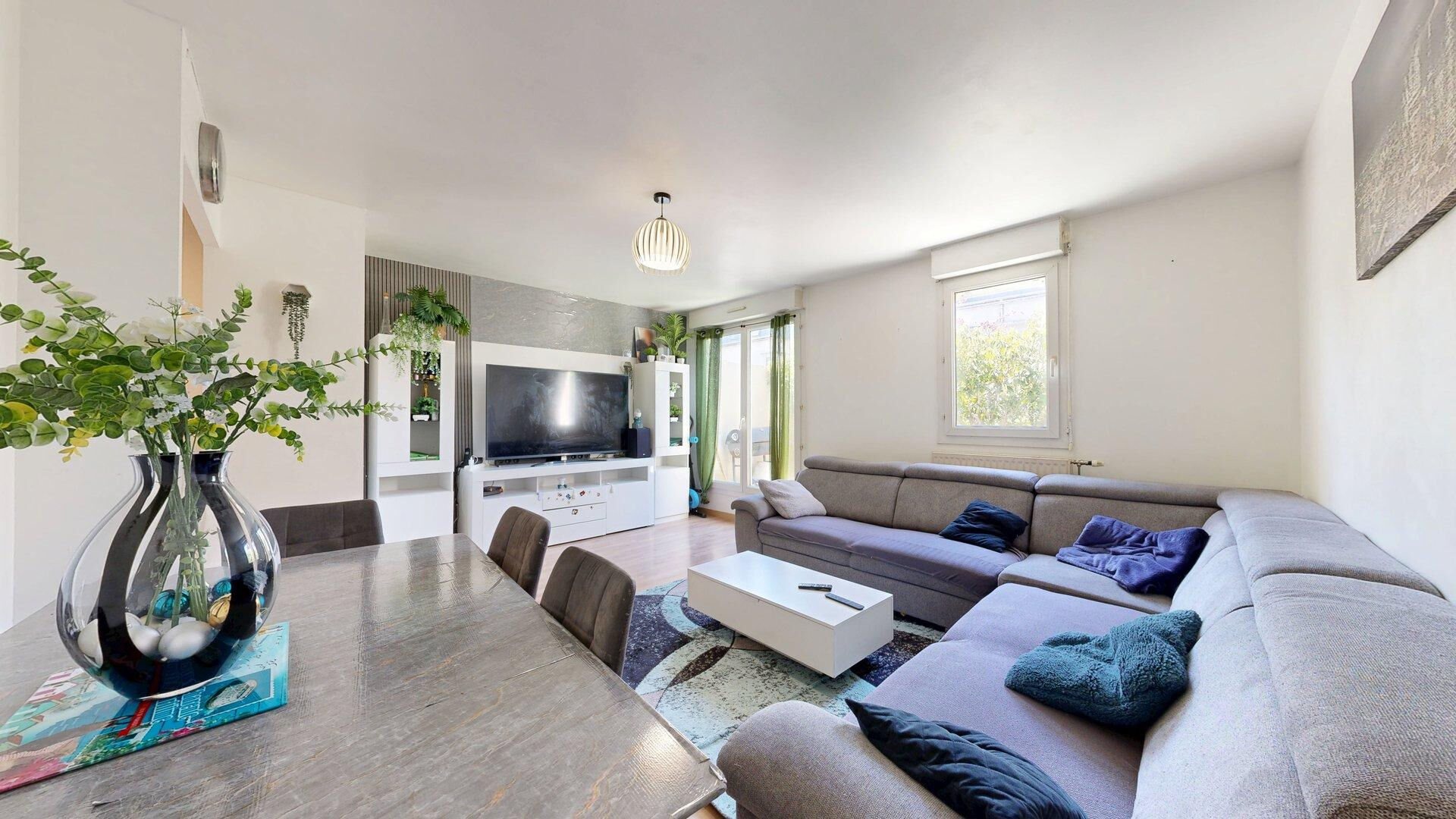 Appartement à vendre, 63m², Cergy