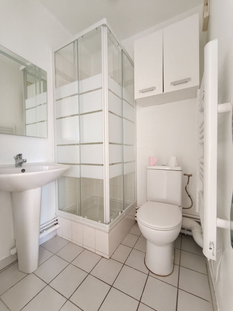 Appartement à louer, 29m², Cergy