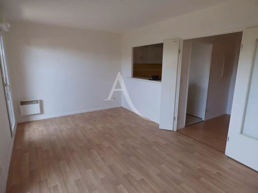 Appartement à vendre, 28m², Cergy