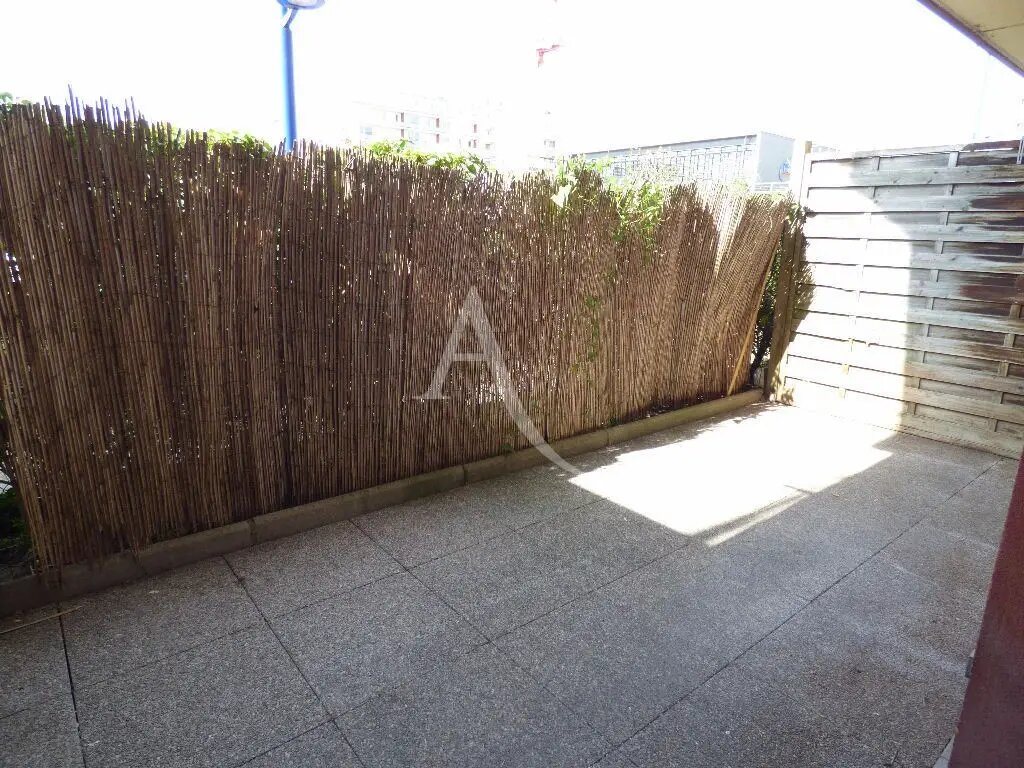 Appartement à vendre, 28m², Cergy
