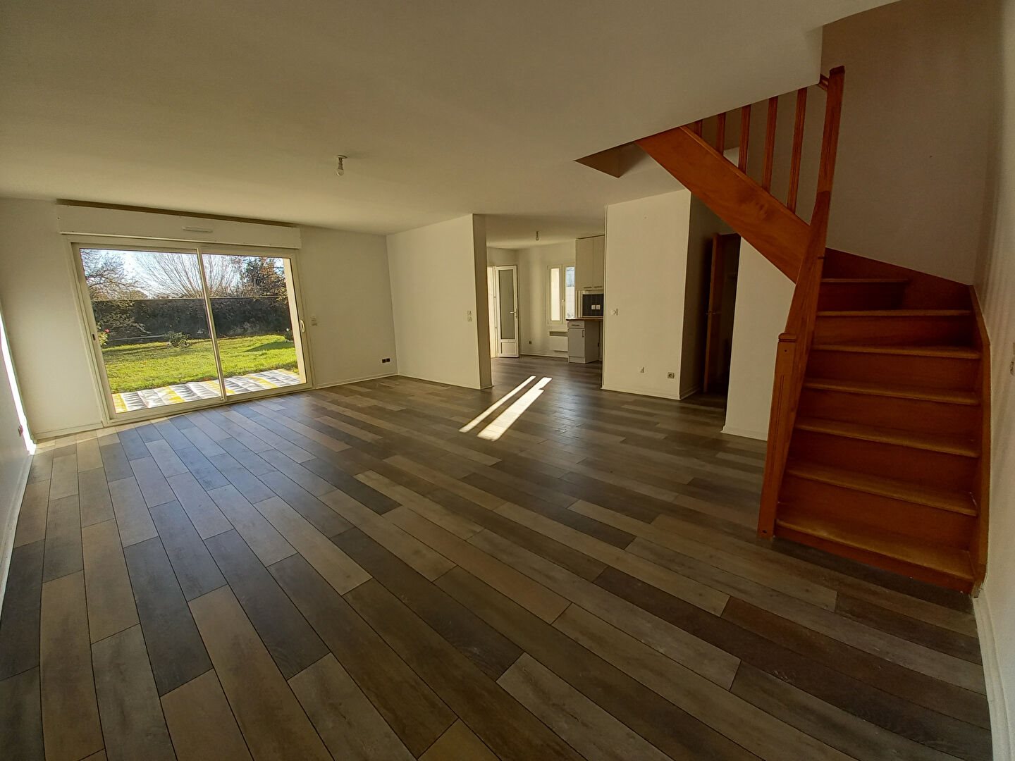 Maison à louer, 134m², Avernes