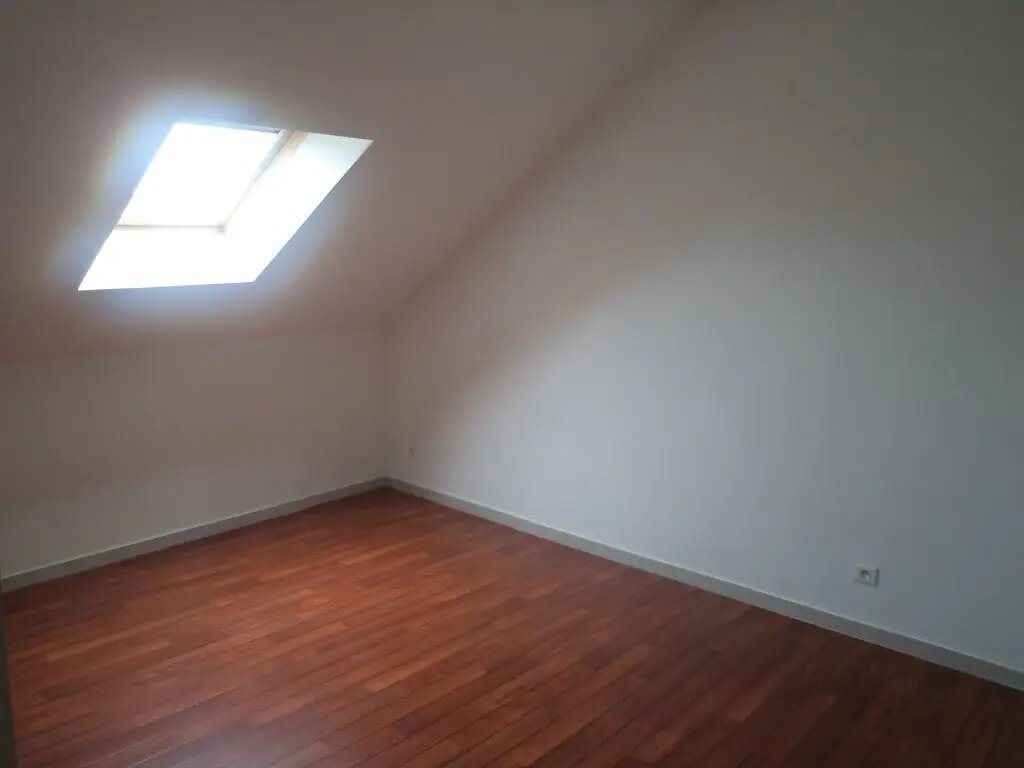 Appartement à louer, 35m², Chars