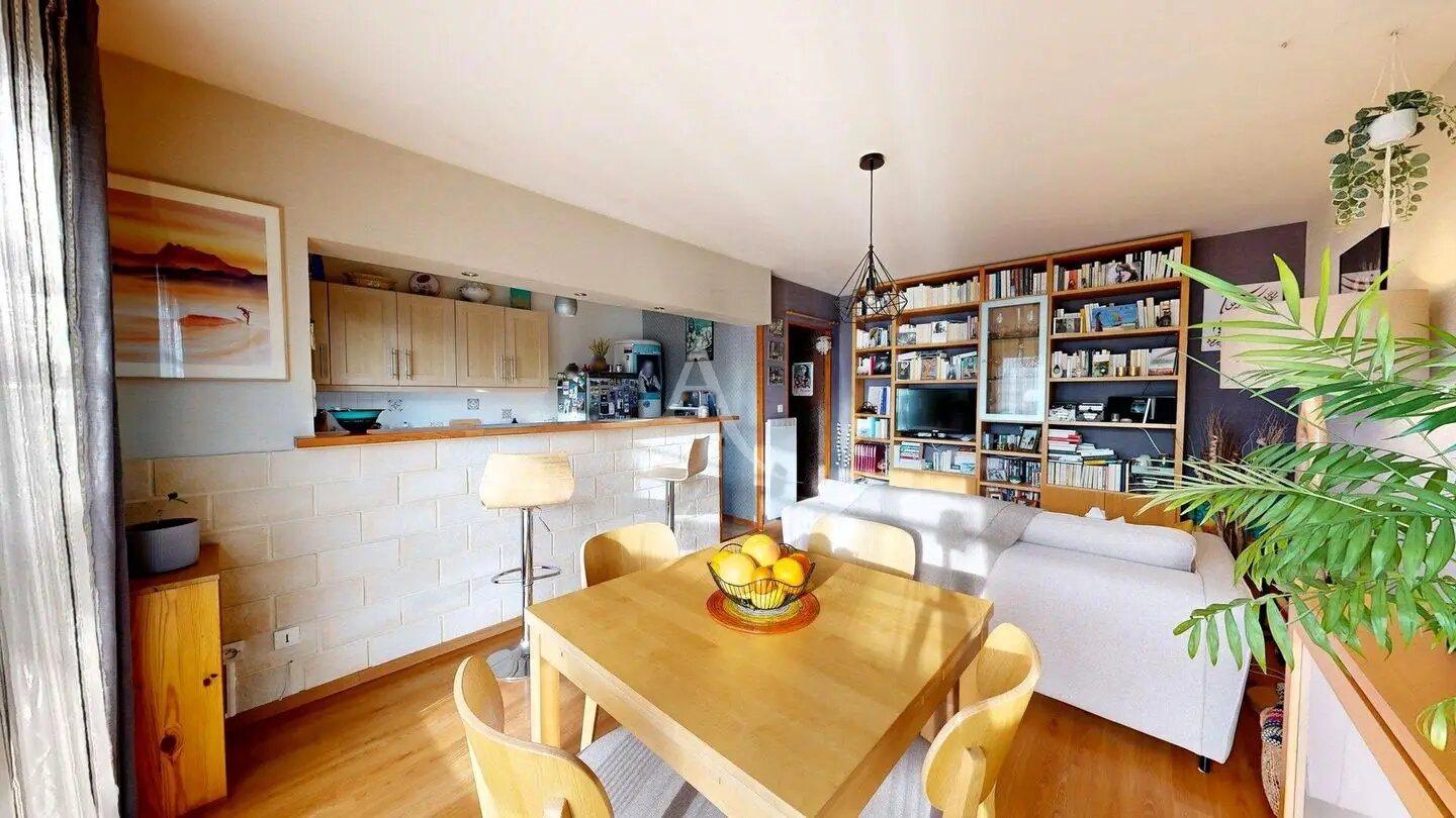 Appartement à vendre, 56m², Cergy