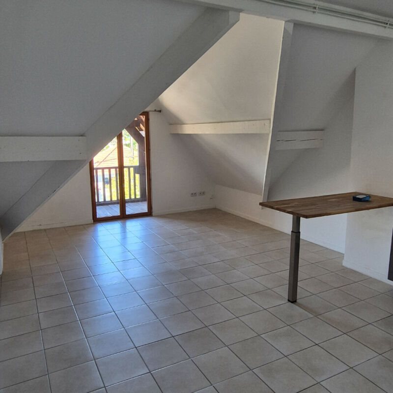 Appartement à louer, 28m², Saint-Michel-sur-Orge
