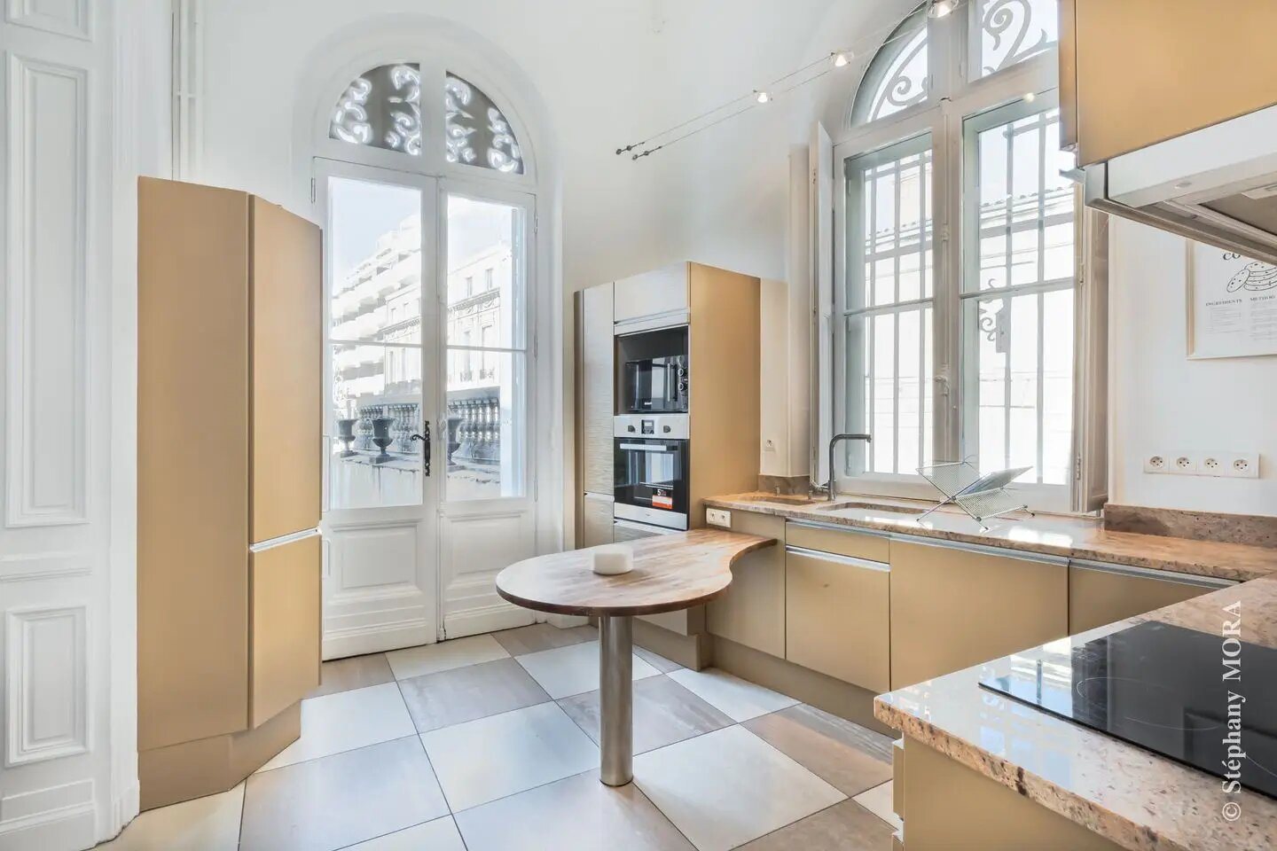 Maison à louer, 318m², Bordeaux