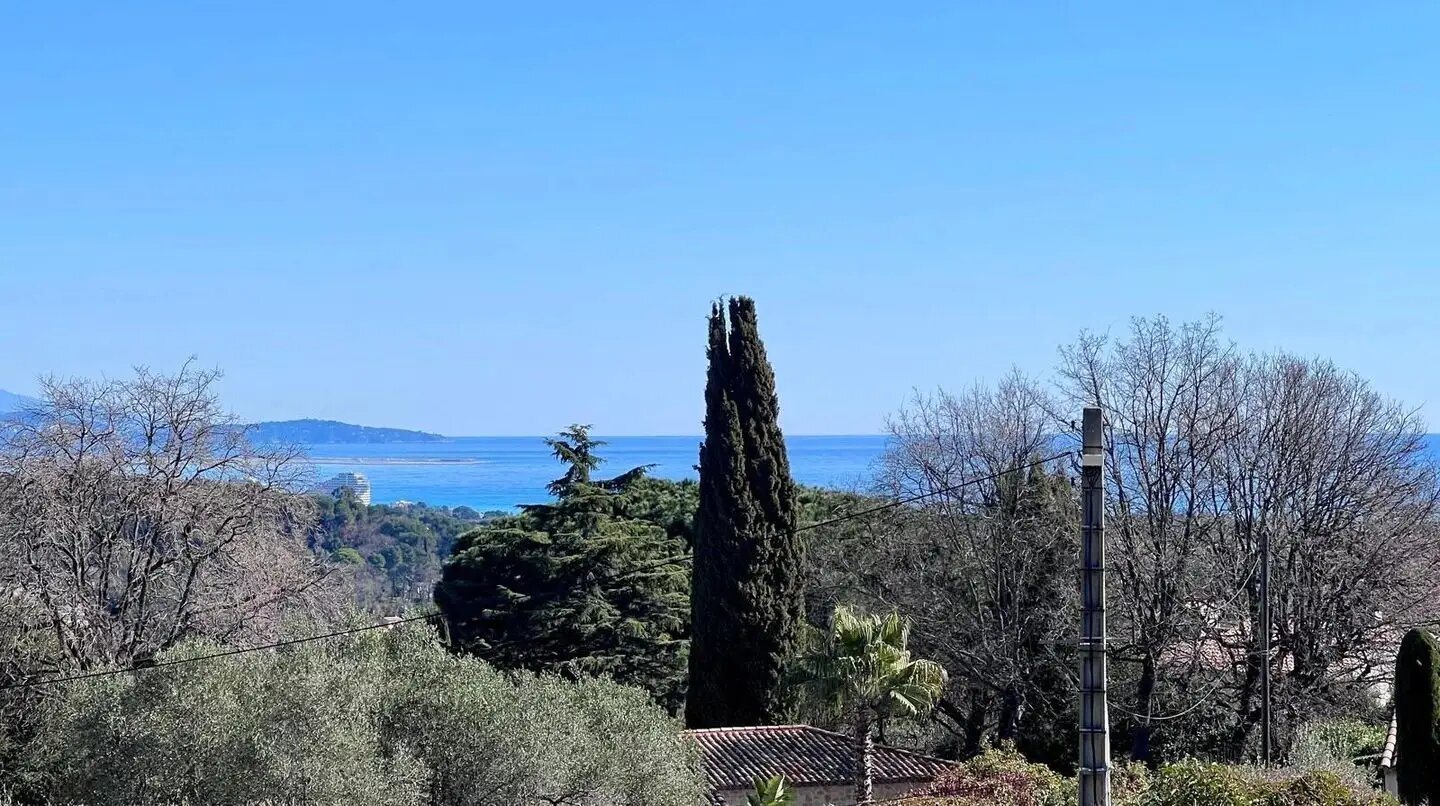 Appartement à louer, 88m², Biot