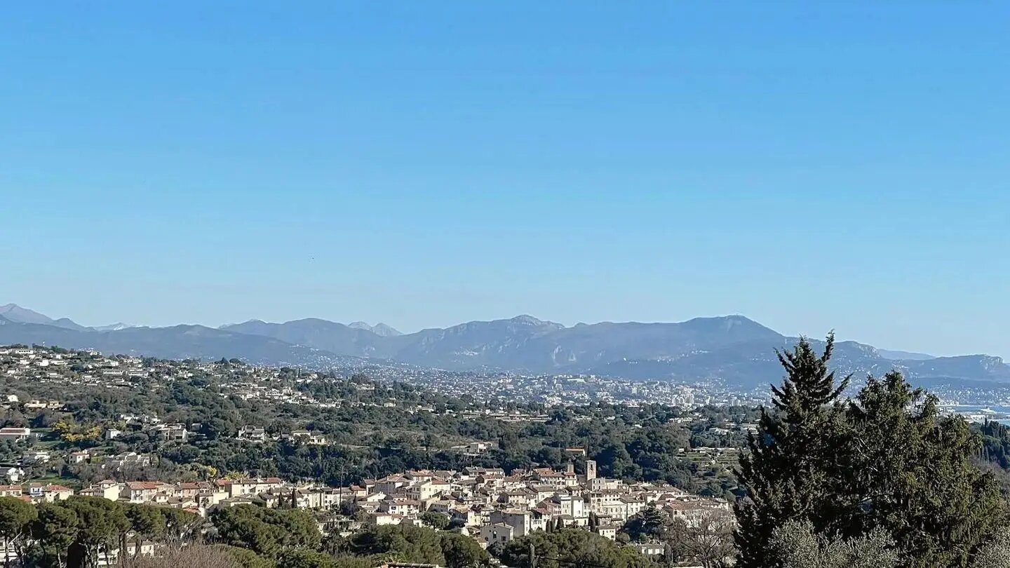 Appartement à louer, 88m², Biot