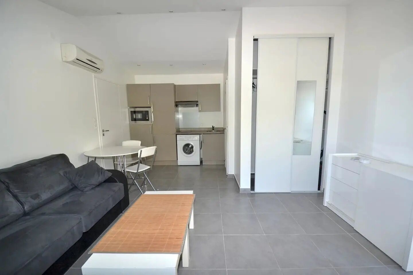 Appartement à louer, 22m², Biot