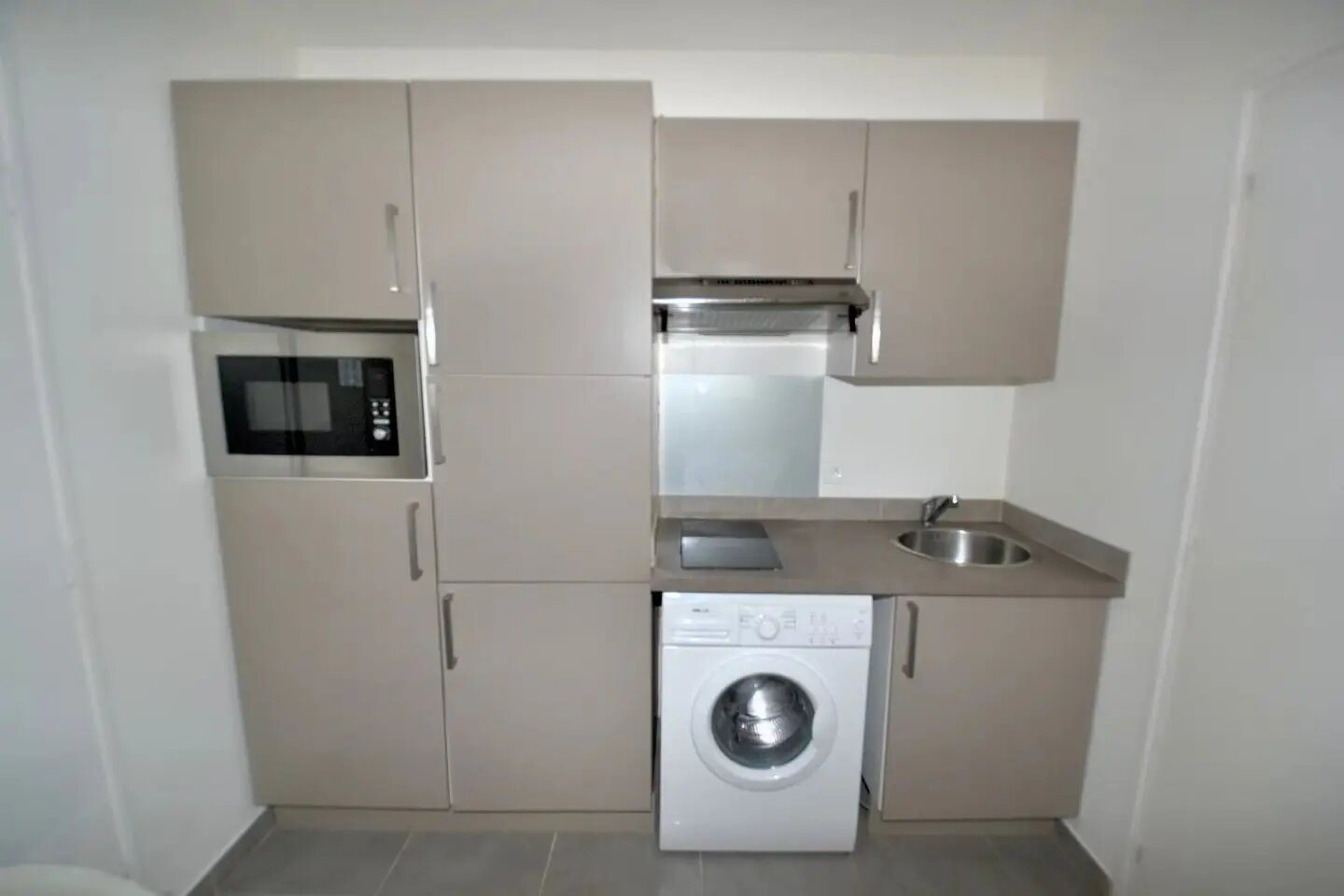 Appartement à louer, 22m², Biot