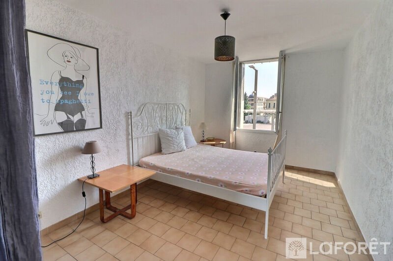 Appartement à louer, 91m², Hyères