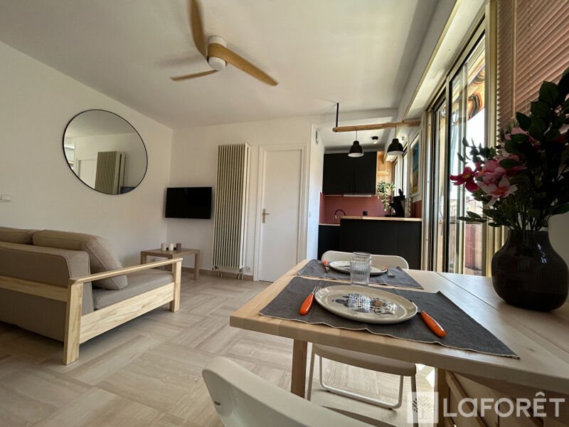 Appartement à louer, 28m², Hyères