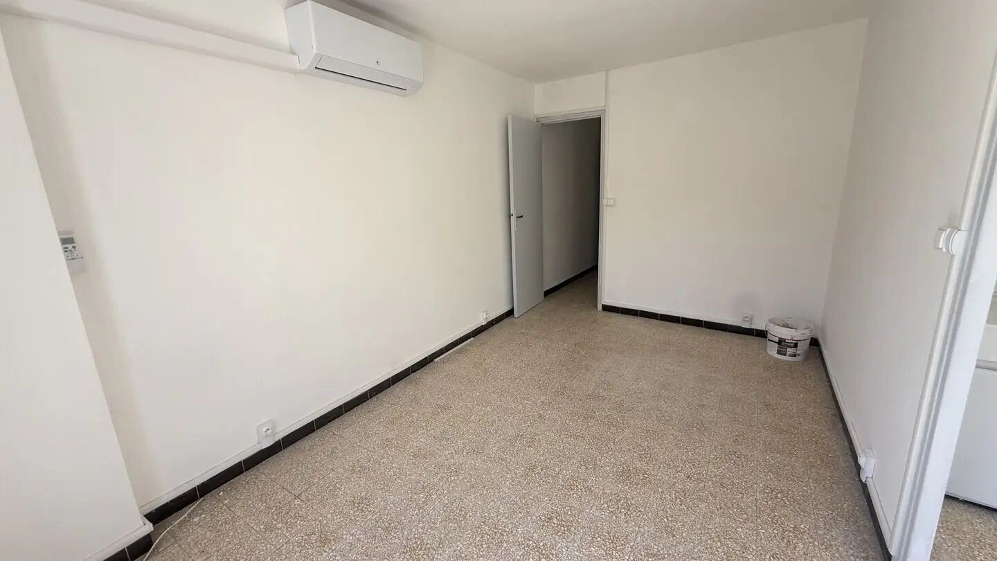 Appartement à louer, 34m², Arles