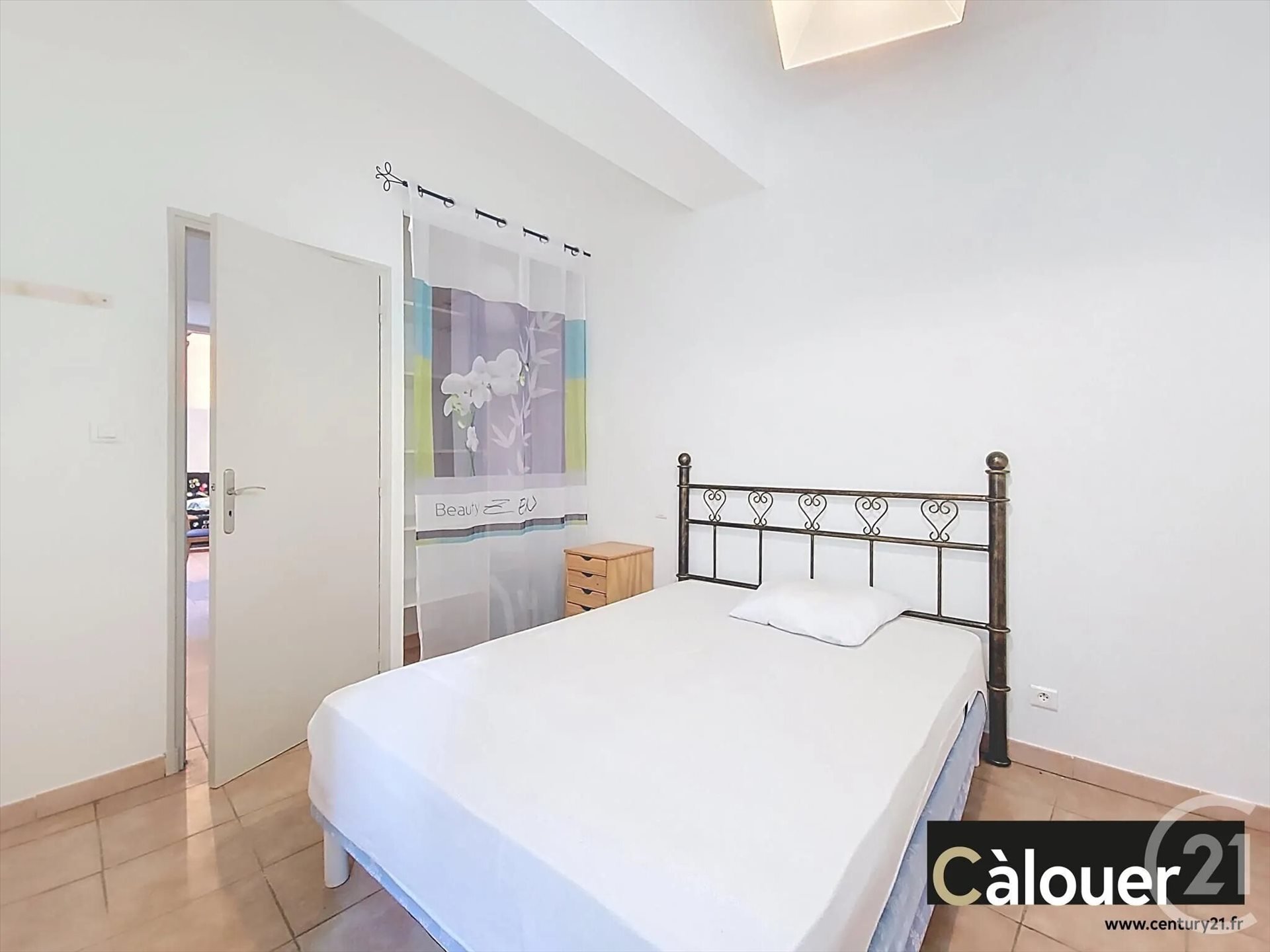 Appartement à louer, 45m², Roquemaure