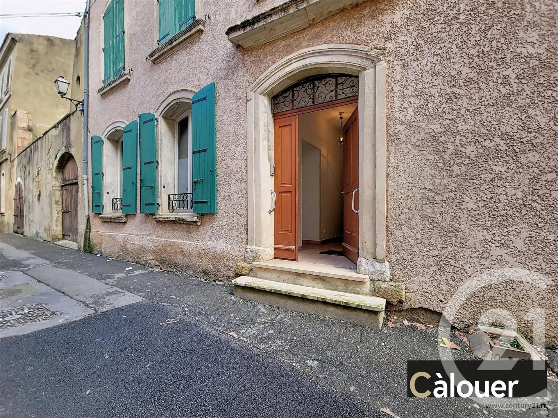 Appartement à louer, 45m², Roquemaure