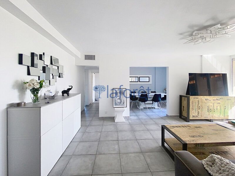 Appartement à louer, 97m², La Garenne-Colombes