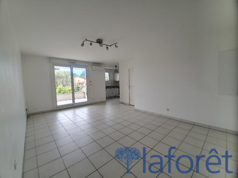 Appartement à louer, 69m², La Garde