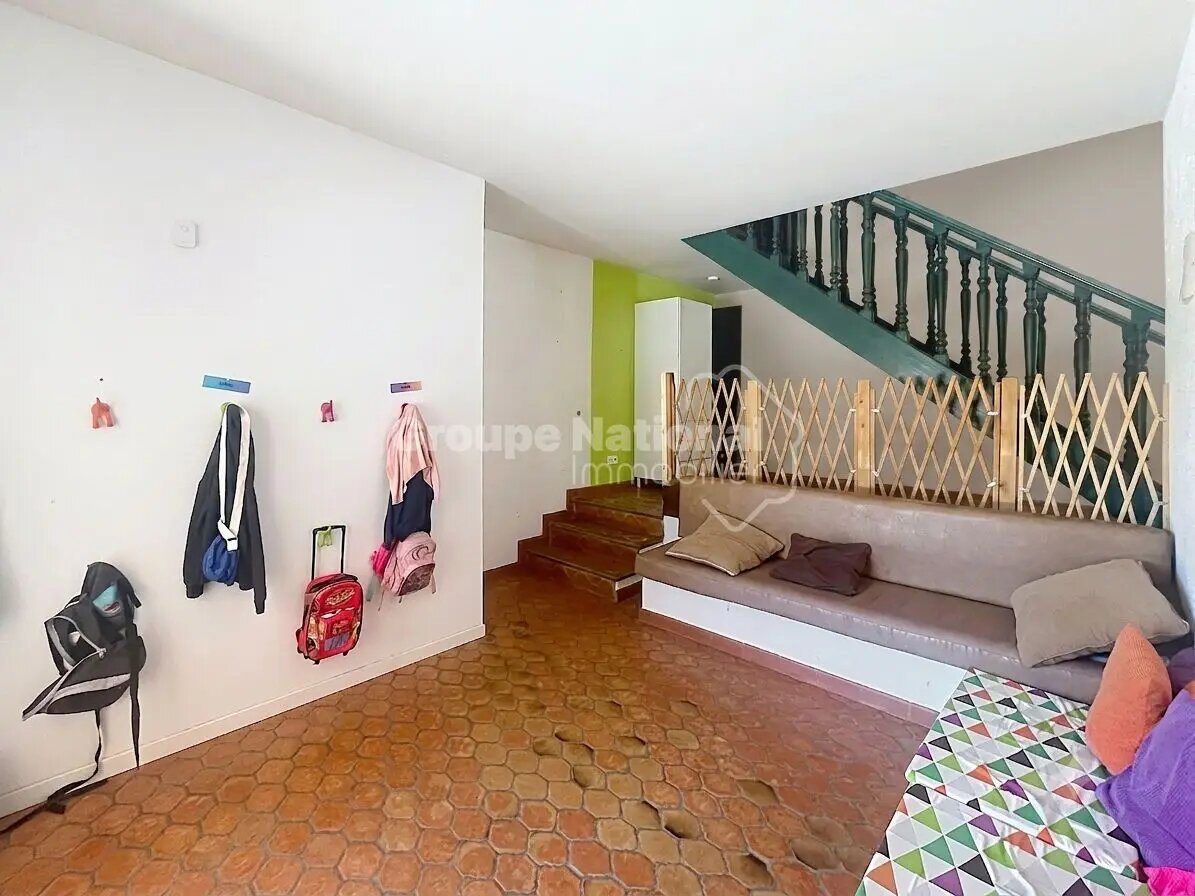 Maison à vendre, 233m², Camaret-sur-Aigues