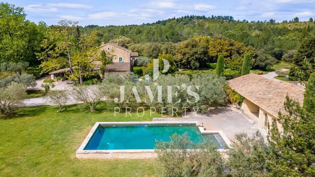 Maison à vendre, 520m², Saint-Rémy-de-Provence