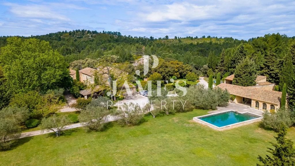 Maison à vendre, 520m², Saint-Rémy-de-Provence