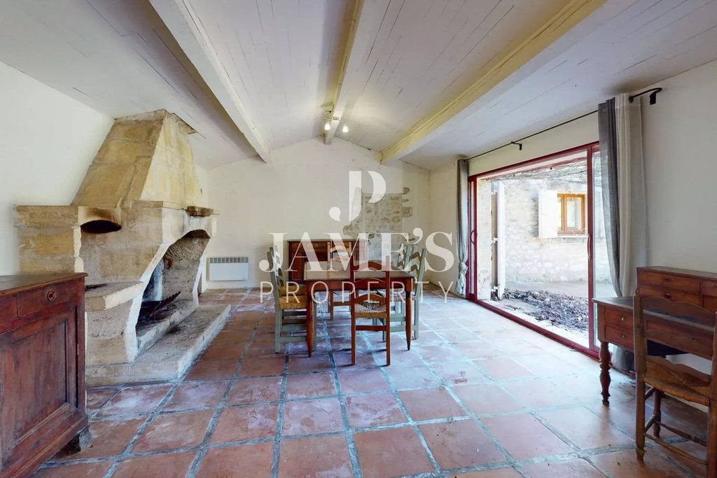 Maison à vendre, 250m², Eygalières