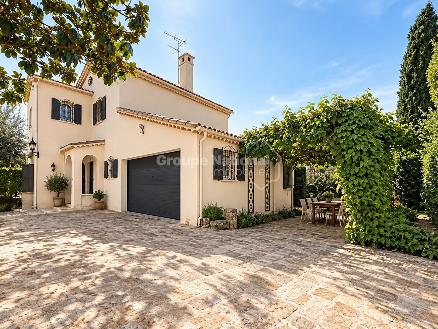 Maison à vendre, 122m², Grasse