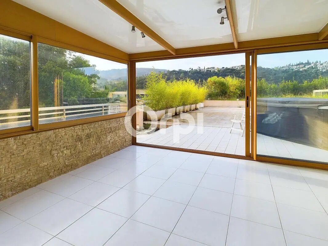 Appartement à vendre, 90m², Mandelieu-la-Napoule