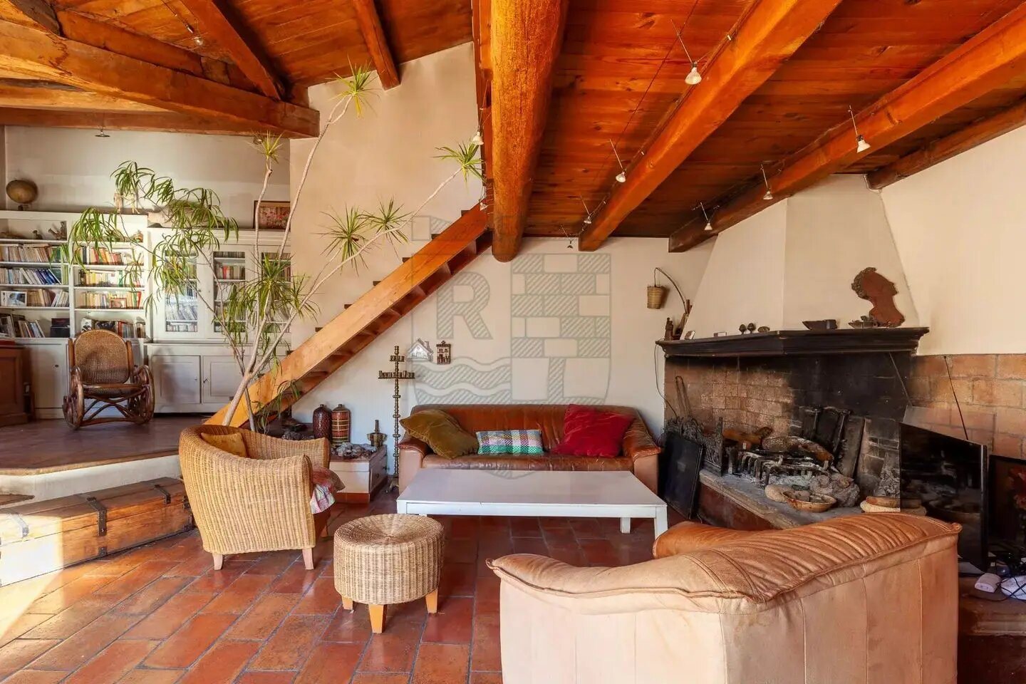 Maison à vendre, 160m², Beaurecueil