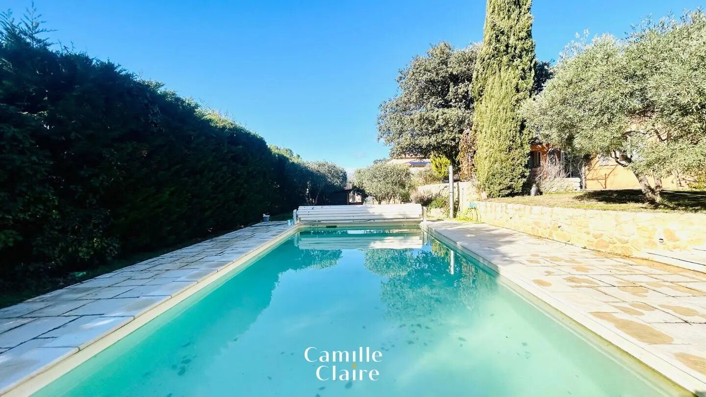 Maison à vendre, 133m², Pourrières
