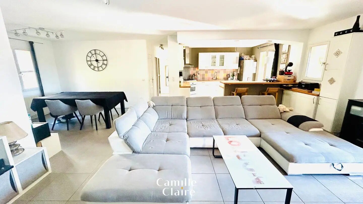 Maison à vendre, 133m², Pourrières