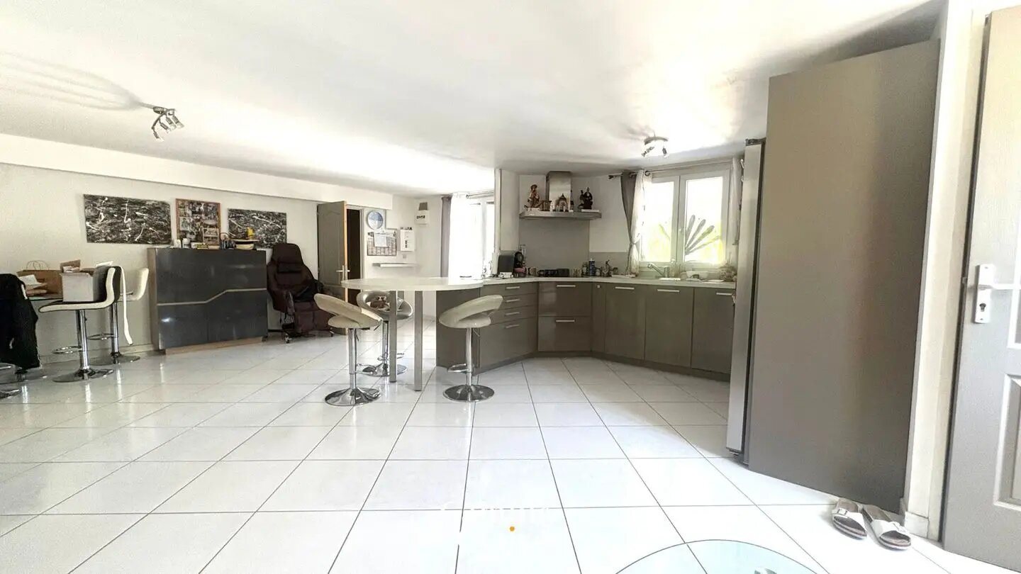 Maison à vendre, 160m², Saint-Savournin