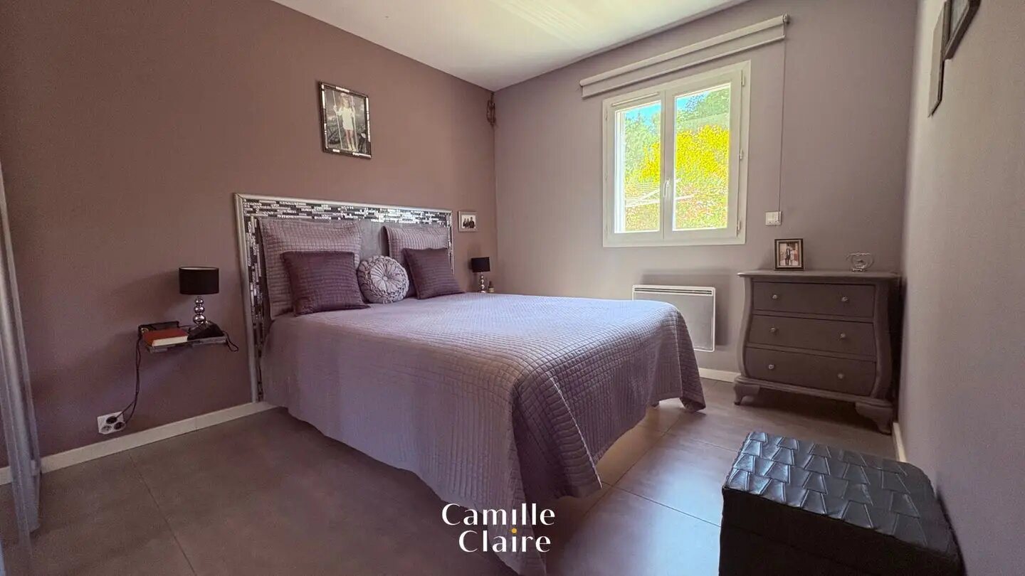 Maison à vendre, 130m², Mimet