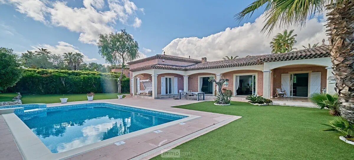 Maison à vendre, 143m², Saint-Raphaël