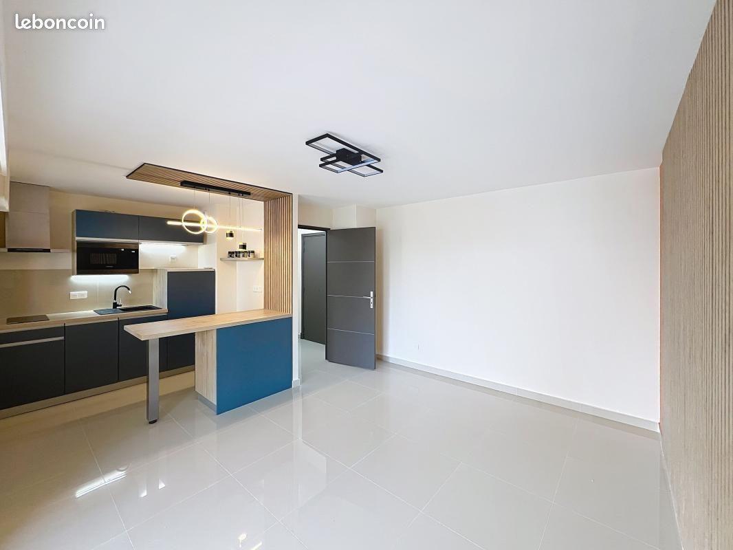 Appartement à vendre, 53m², Fréjus