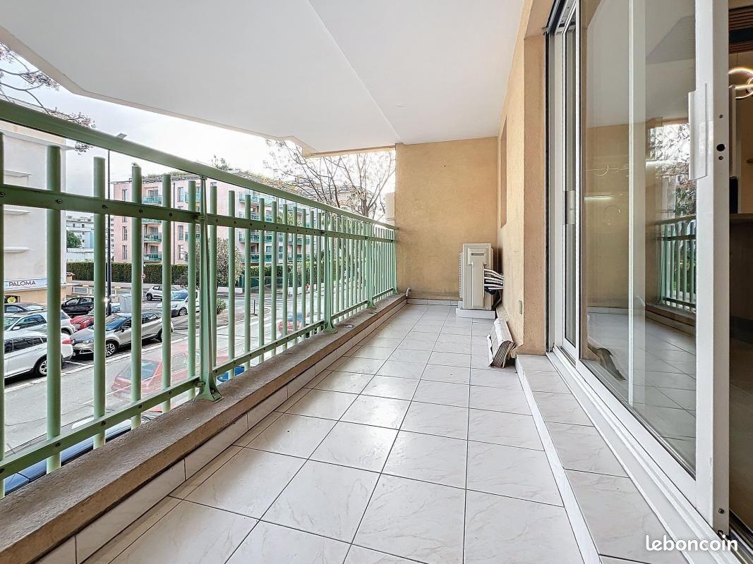 Appartement à vendre, 53m², Fréjus