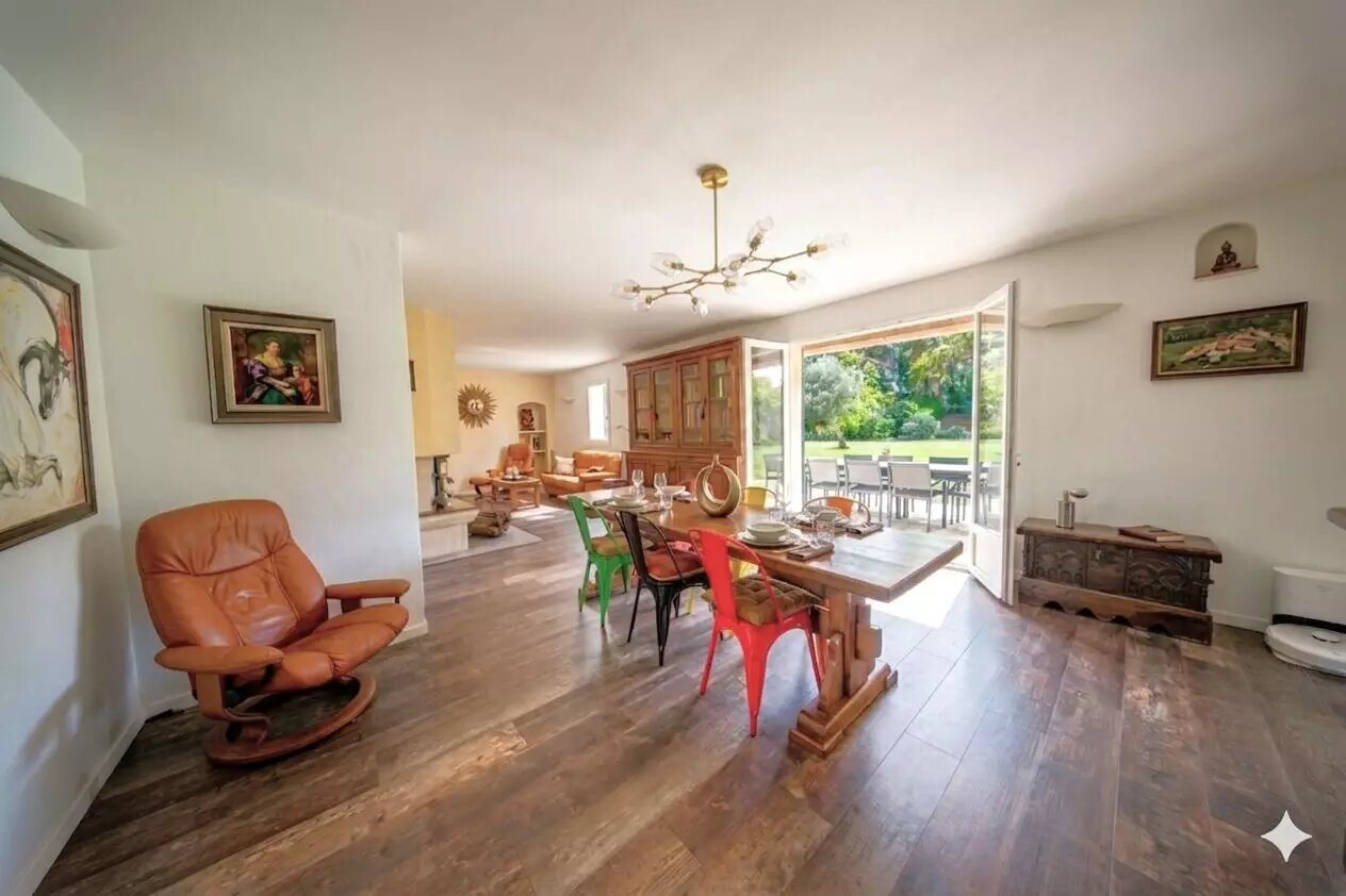 Maison à vendre, 190m², Vaugines
