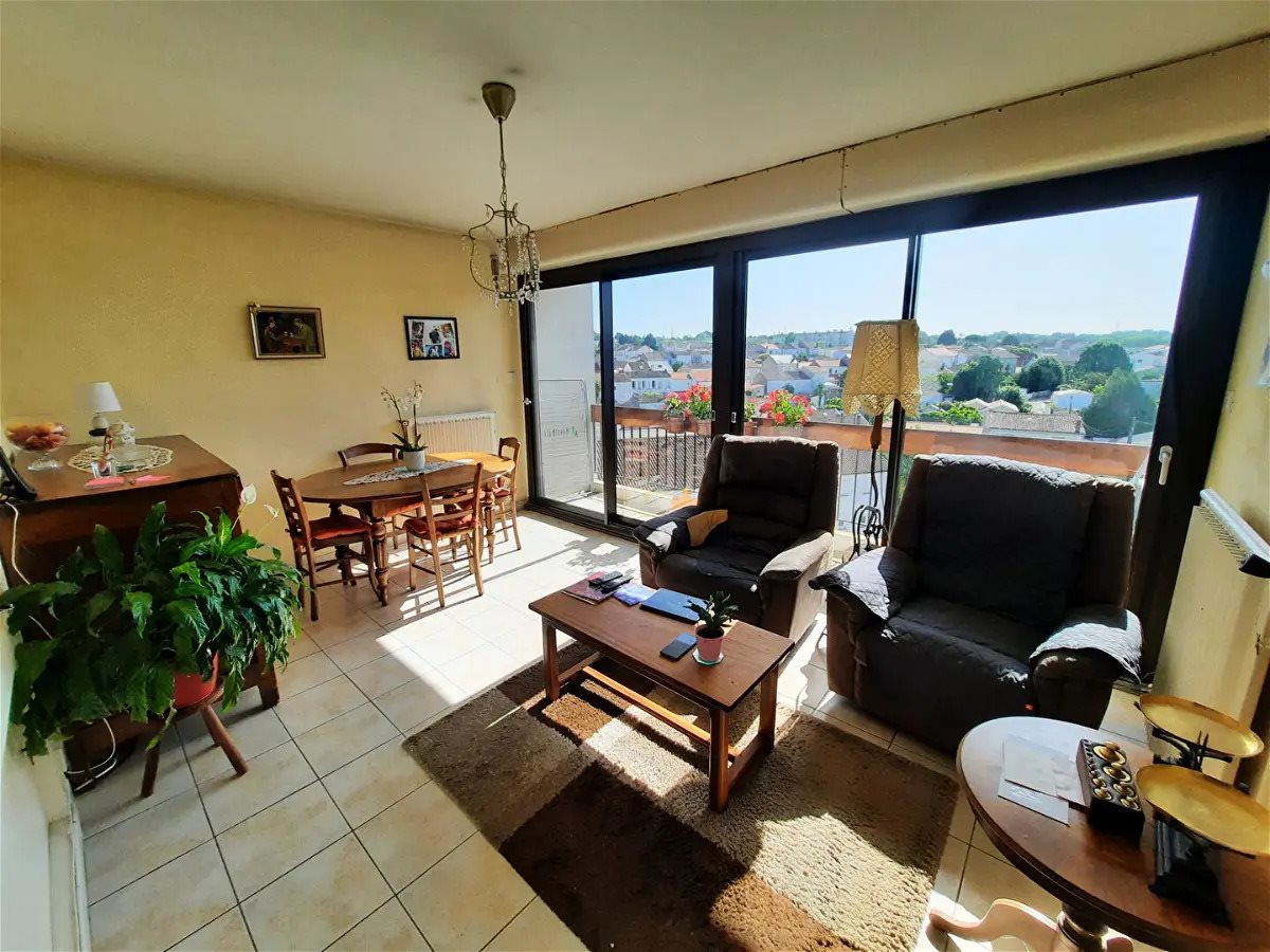 Appartement à vendre, 39m², Saintes