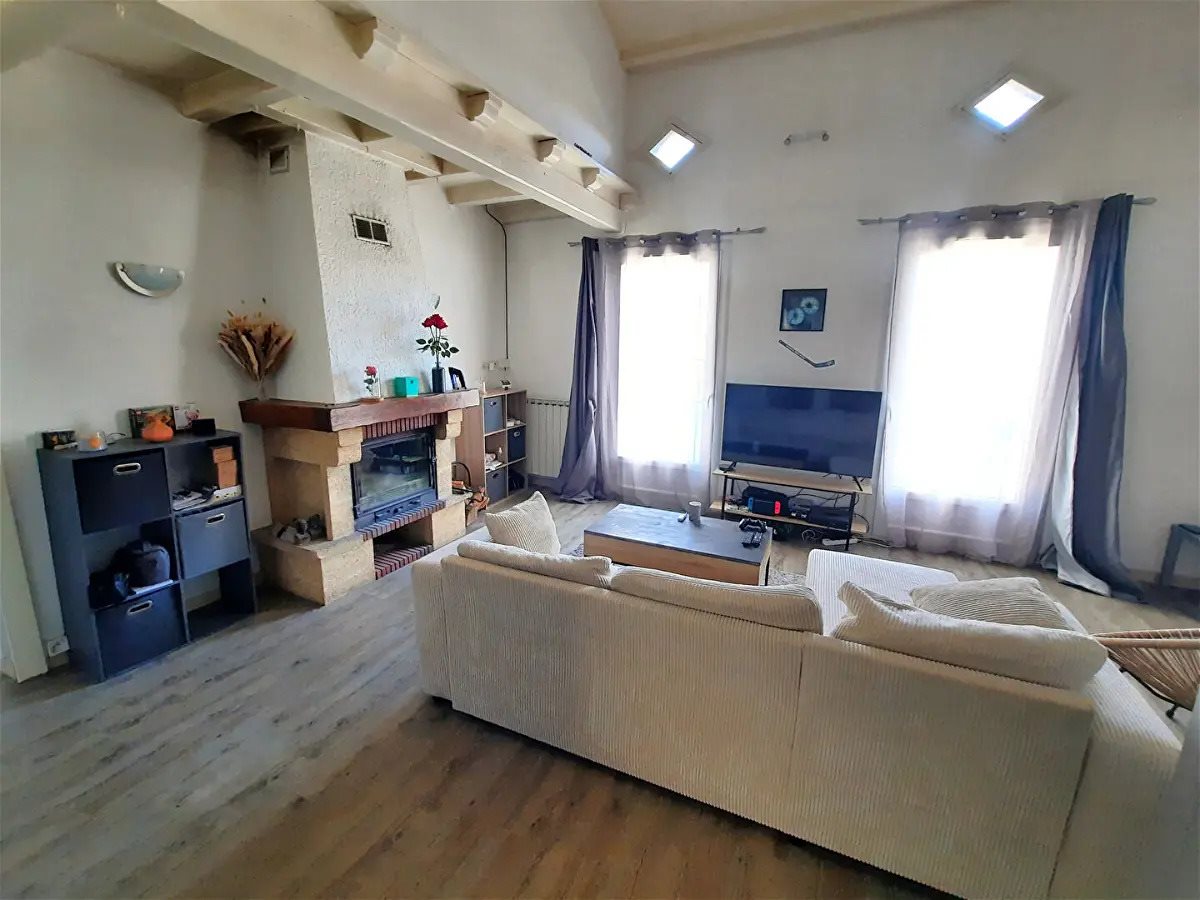 Appartement à vendre, 68m², Saintes