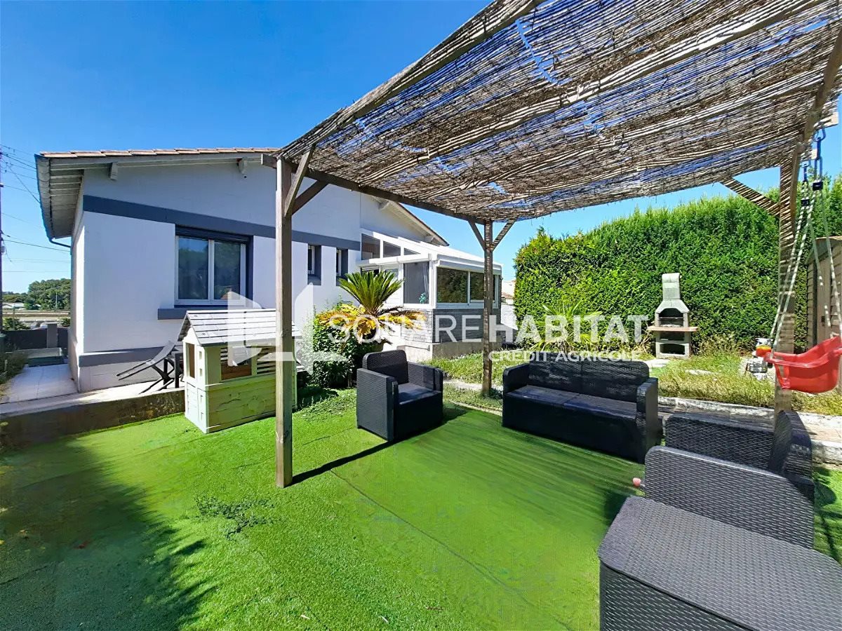 Maison à vendre, 76m², Saintes