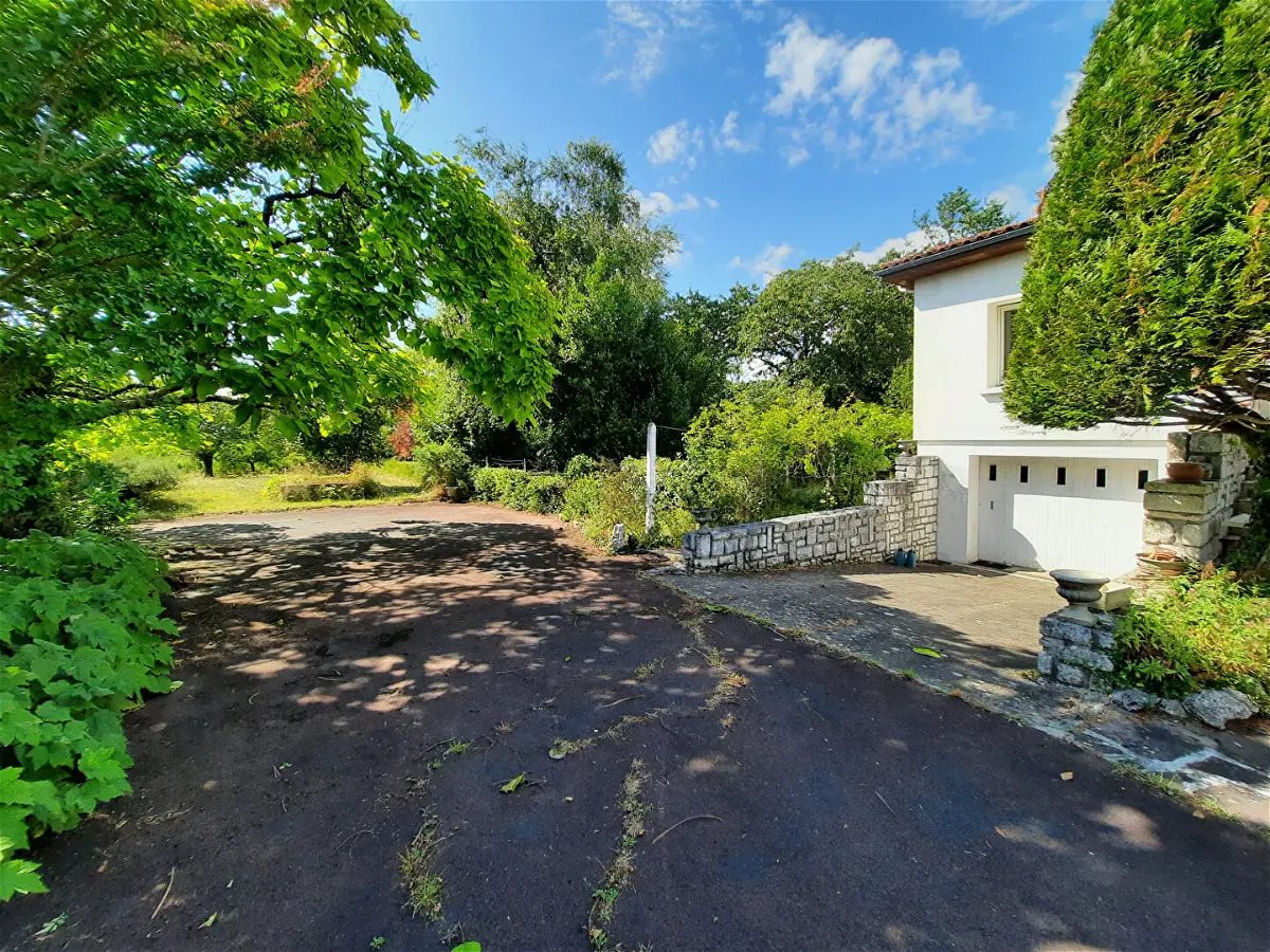 Maison à vendre, 136m², Saintes