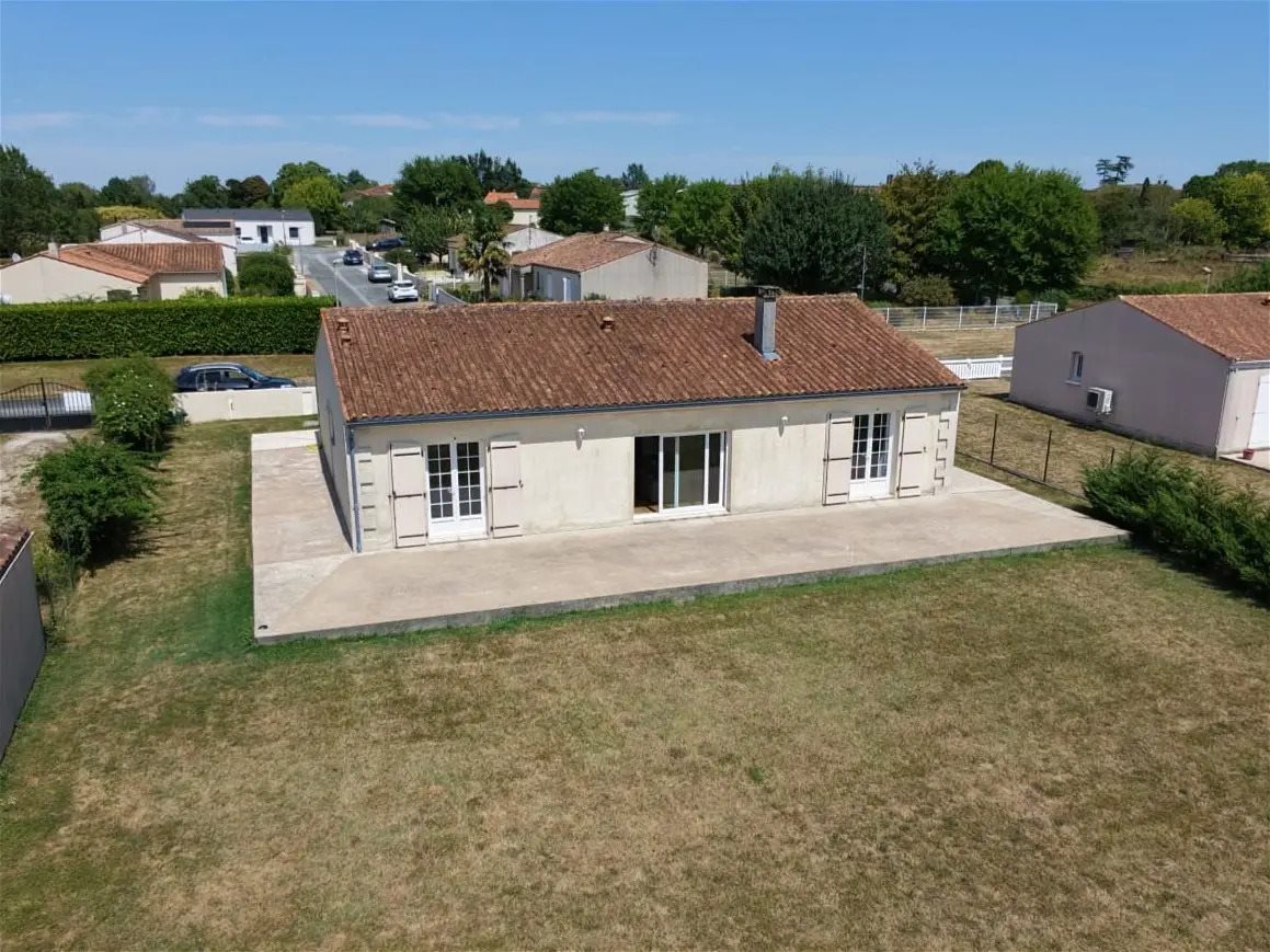 Maison à vendre, 102m², Brizambourg