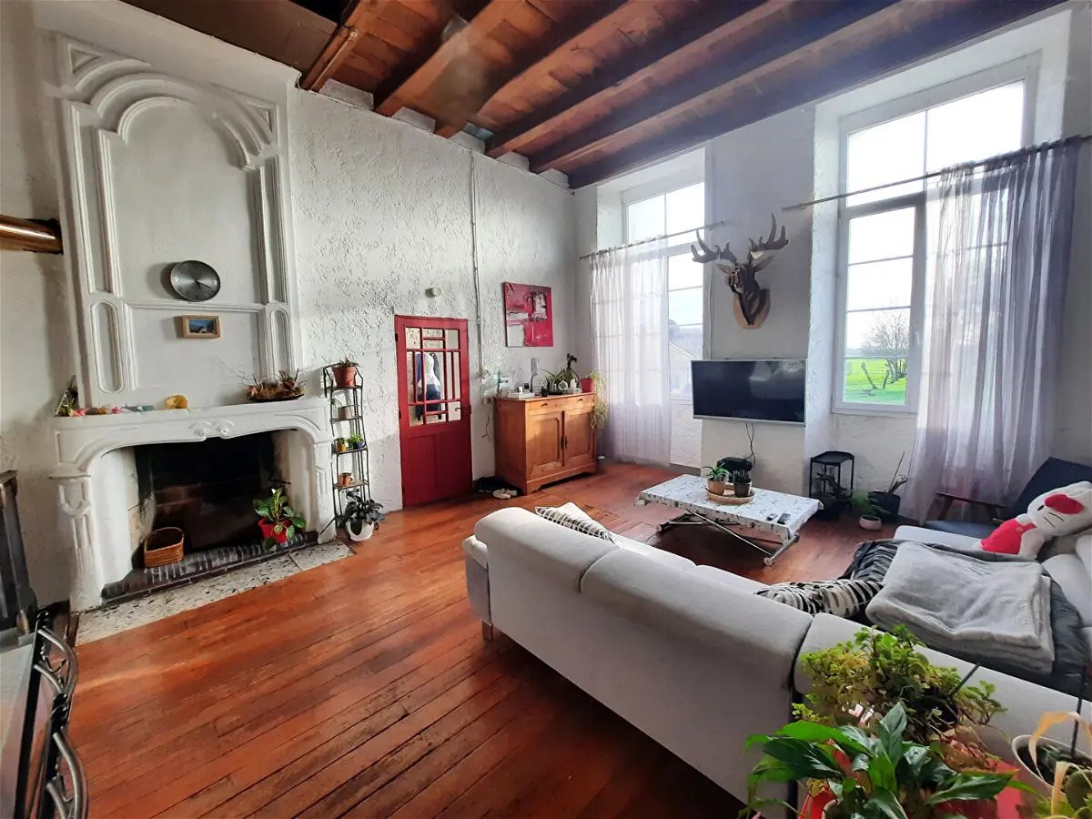 Maison à vendre, 98m², Gémozac