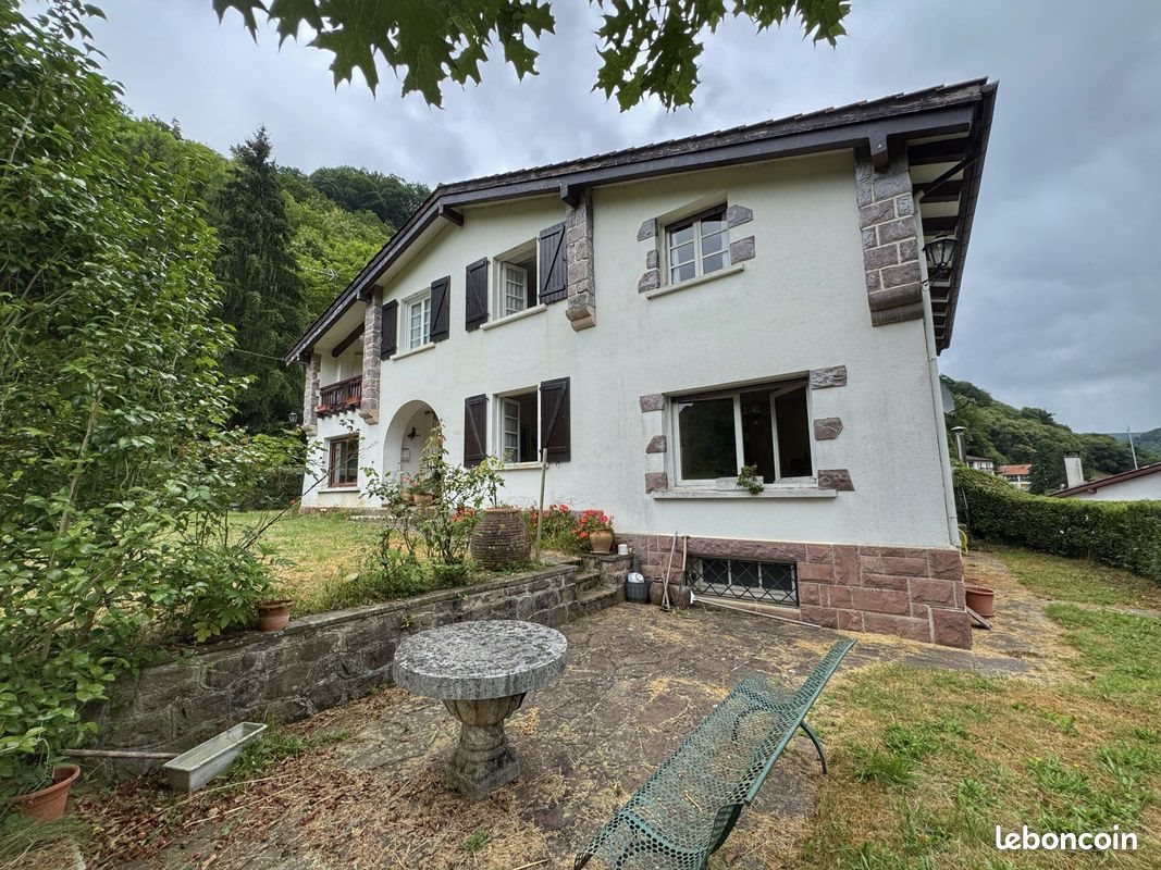 Maison à vendre, 208m², Saint-Jean-Pied-de-Port