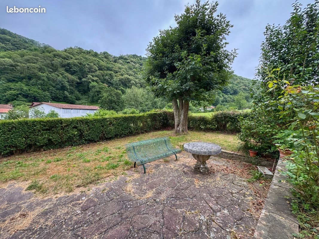 Maison à vendre, 208m², Saint-Jean-Pied-de-Port