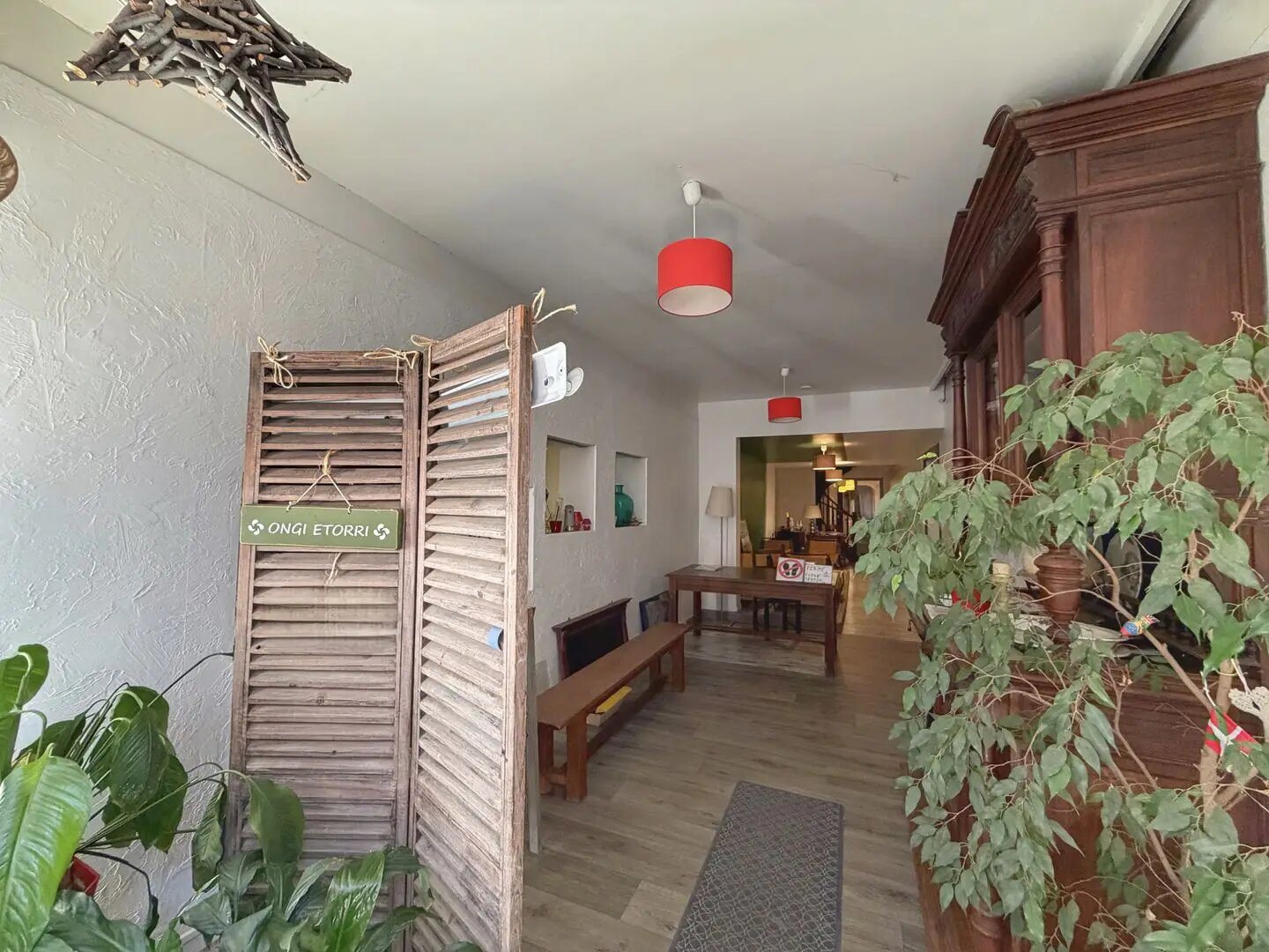 Maison à vendre, 350m², Saint-Jean-Pied-de-Port