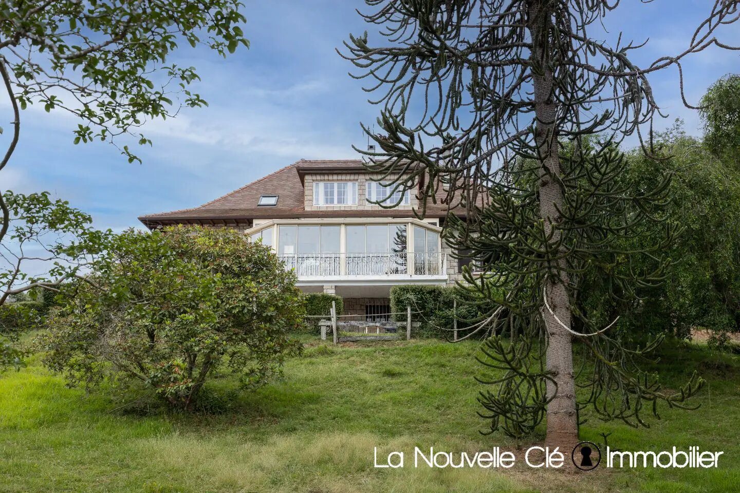Maison à vendre, 258m², Saint-Jean-Pied-de-Port
