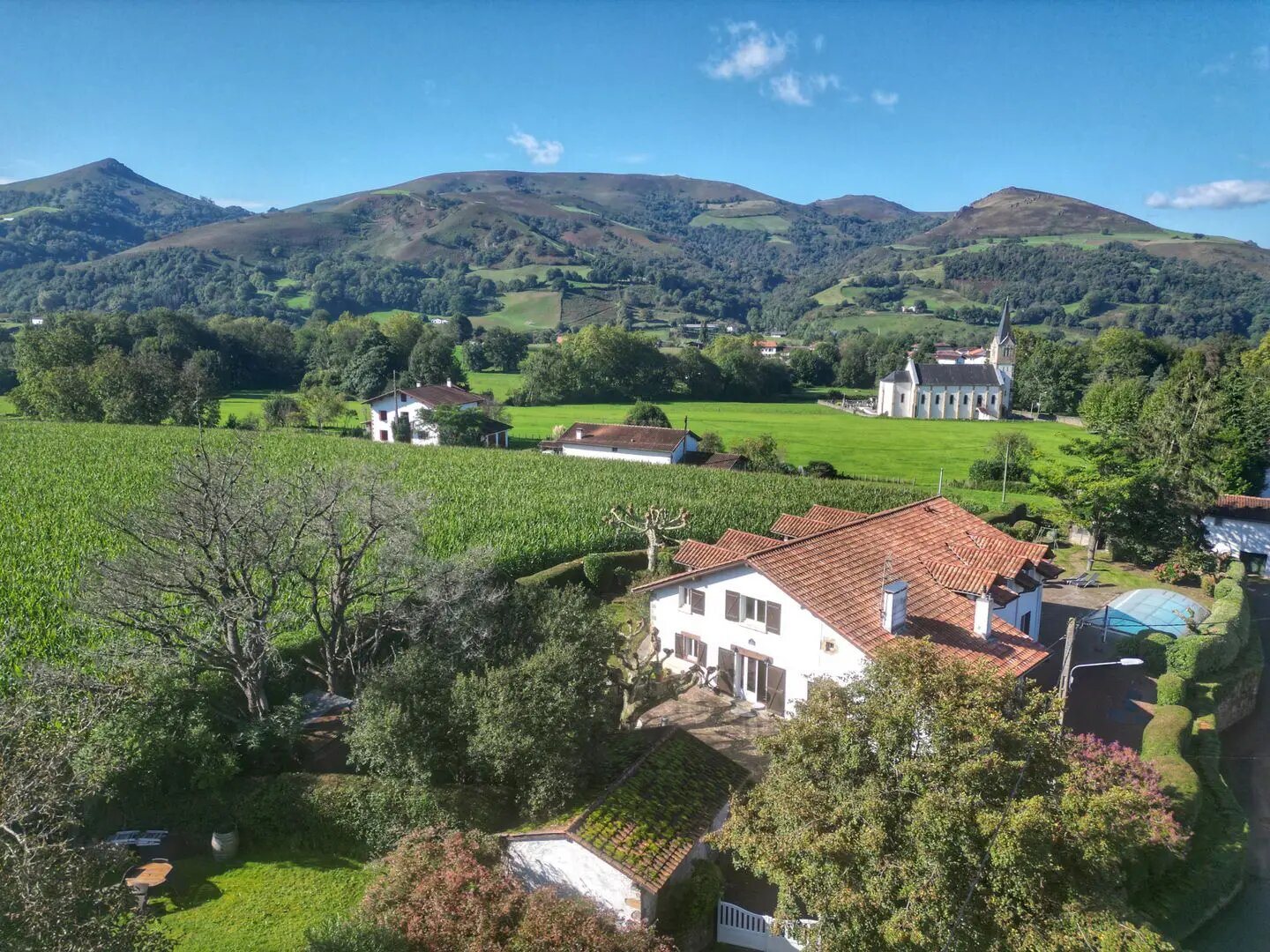 Maison à vendre, 395m², Saint-Jean-Pied-de-Port