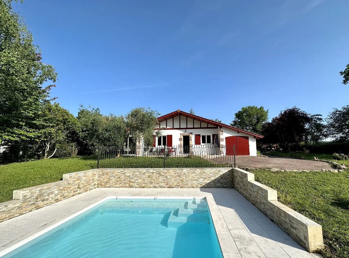 Maison à vendre, 130m², Saint-Jean-Pied-de-Port