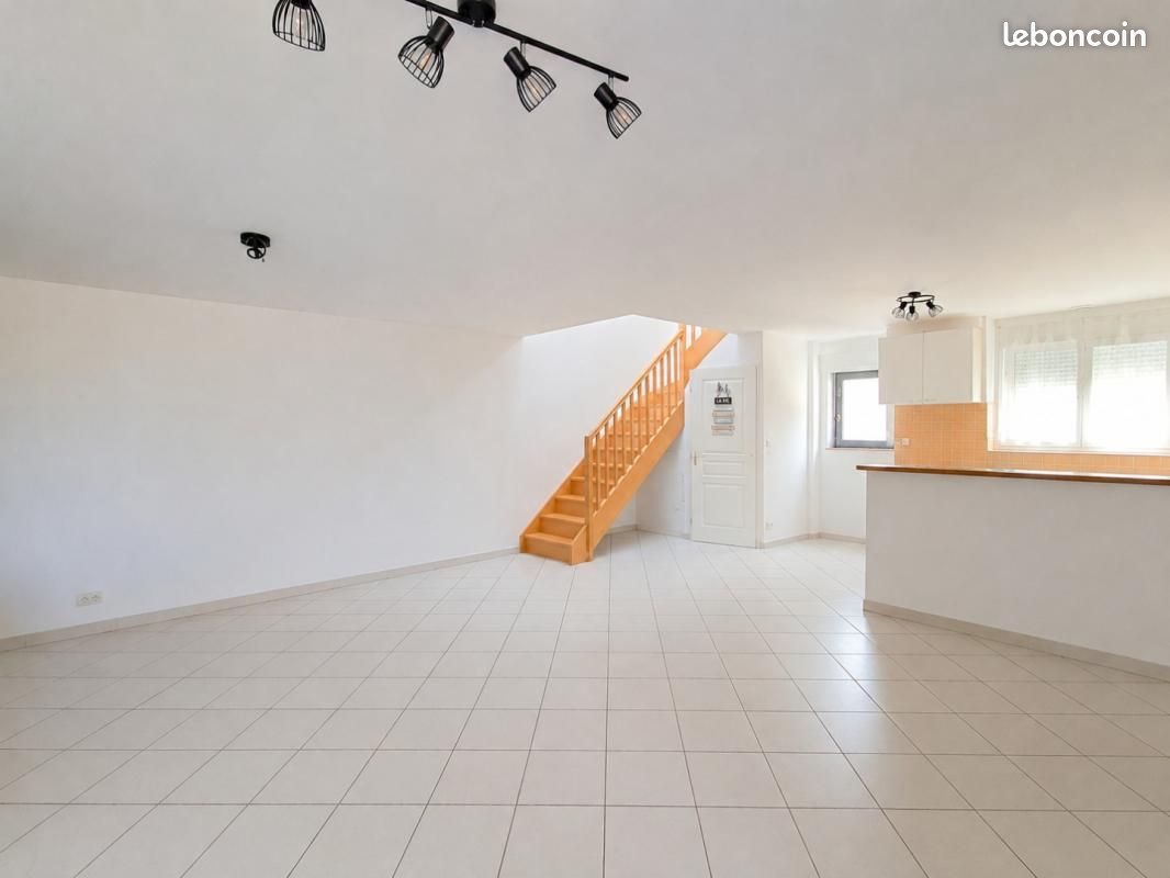 Maison à louer, 77m², Saint-Viaud