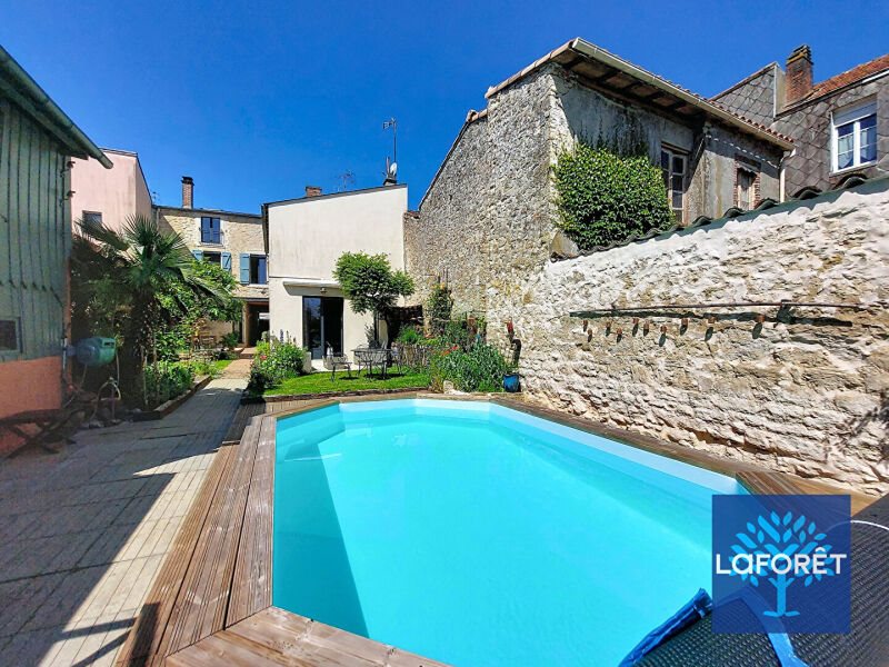 Maison à vendre, 245m², Chantonnay