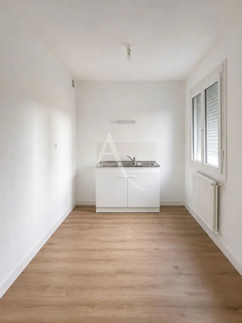 Appartement à louer, 3m², Le Mans